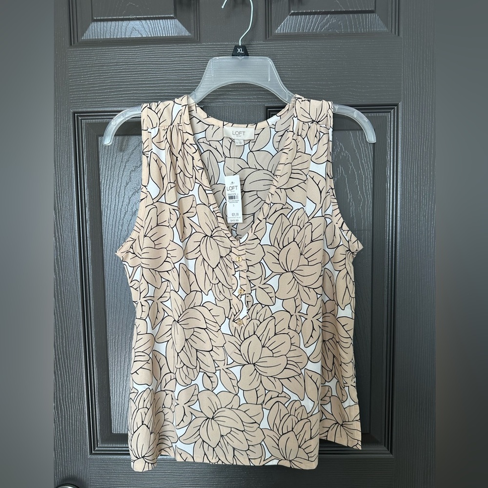 LOFT Outlet Floral Sleeveless Blouse – Size Small – NWT
